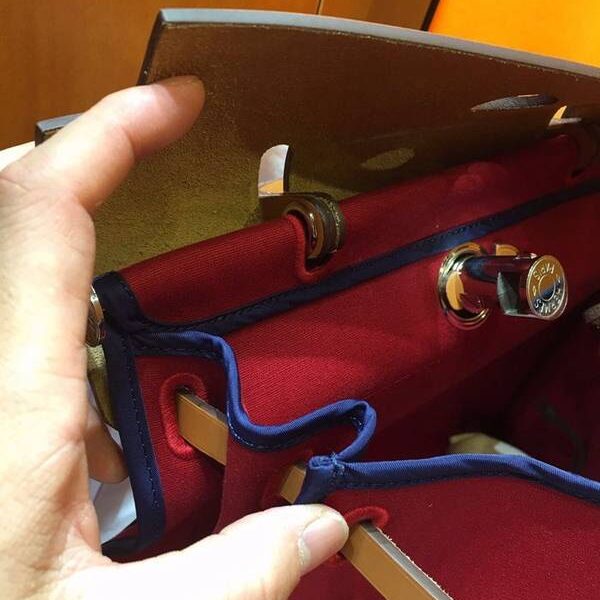 奢侈品愛馬仕網紅色Herbag 31Cm暗紅/深藍/中啡 （男女神通用版 最學院派的包袋 神名：她的包