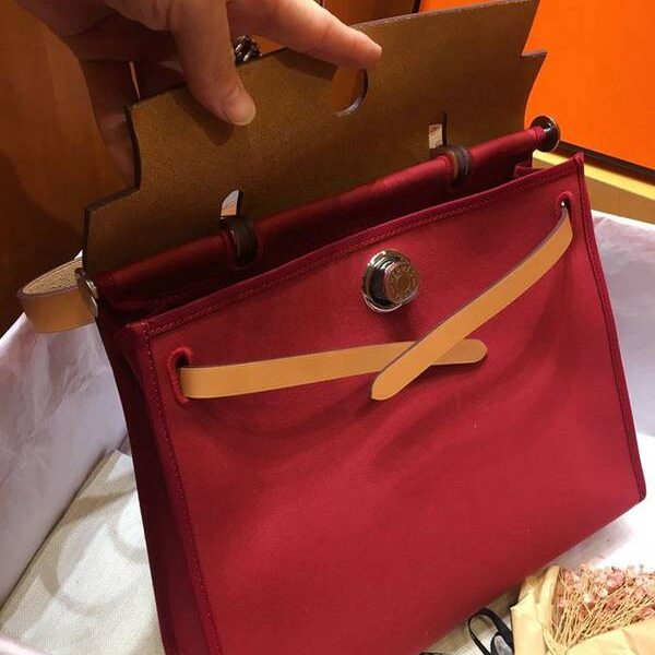 竭誠精品愛馬仕Herbag 31Cm暗紅/中啡男女神通用版 最學院派的包袋 神名：她的包