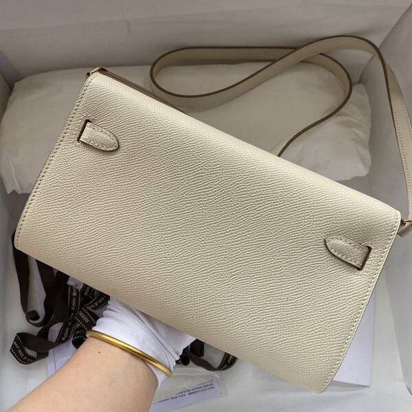 竭誠精品愛馬仕Ｈ新品 Kelly to go woc 奶昔白/金扣