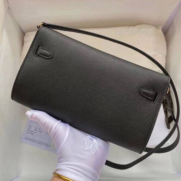 高仿包包批發愛馬仕Ｈ新品 Kelly to go woc Nior89黑色/金扣