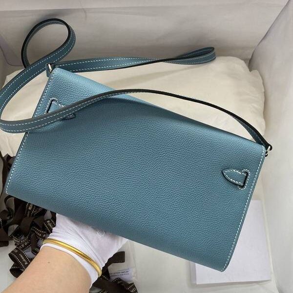 高仿精品批發愛馬仕新款Kelly Woc Kelly Classique to go【牛仔藍】金銀扣