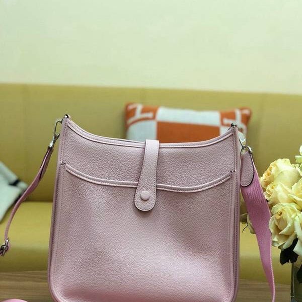 奢侈品1：1愛馬仕現貨Evelyne 29cm togo 皮 3Q粉