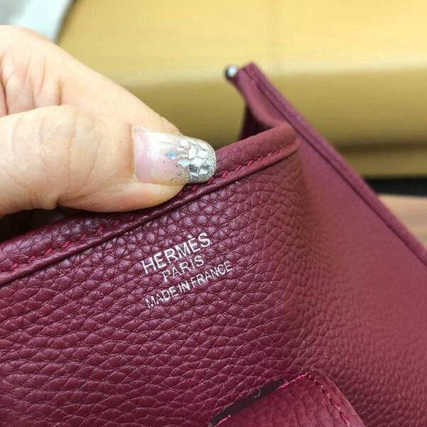 高仿精品 愛馬仕 Evelyne 肩背包