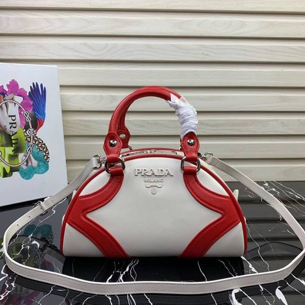 a貨prada2020年專櫃最新款女士手提包1BD071進口小牛皮ddprada-10158 1 a貨prada2020年專櫃最新款女士手提包1BD071進口小牛皮ddprada-10158