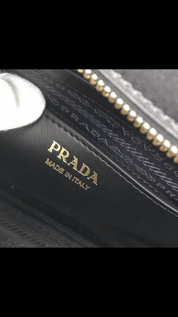 a貨prada專櫃Saffiano皮革和小牛皮 皮革雙手柄ddprada-10231 9 a貨prada專櫃Saffiano皮革和小牛皮 皮革雙手柄ddprada-10231