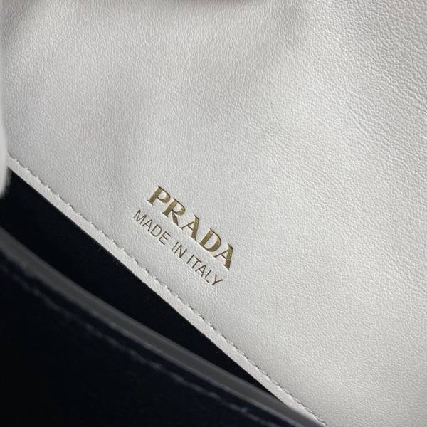 高仿名牌包 prada2020年新款方胖子 8 高仿名牌包 prada2020年新款方胖子