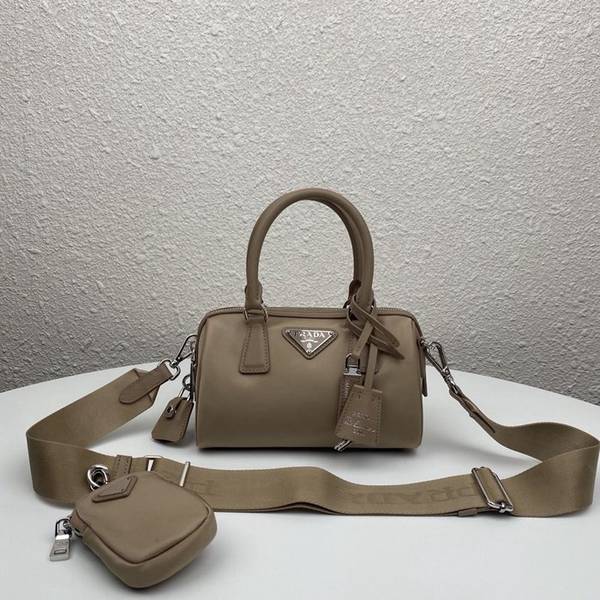 高仿包包頂級原單2020春夏最新波士頓包1BB846波土頓三合一 prada hyper leaves波斯士三合一枕頭包進口高光十字紋牛皮/尼龍布料ddprada-10601 1 高仿包包頂級原單2020春夏最新波士頓包1BB846波土頓三合一 prada hyper leaves波斯士三合一枕頭包進口高光十字紋牛皮/尼龍布料ddprada-10601