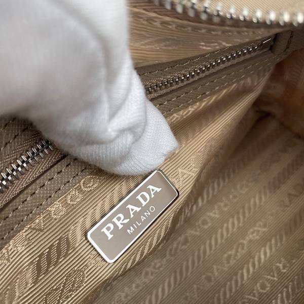 高仿包包頂級原單2020春夏最新波士頓包1BB846波土頓三合一 prada hyper leaves波斯士三合一枕頭包進口高光十字紋牛皮/尼龍布料ddprada-10601 9 高仿包包頂級原單2020春夏最新波士頓包1BB846波土頓三合一 prada hyper leaves波斯士三合一枕頭包進口高光十字紋牛皮/尼龍布料ddprada-10601