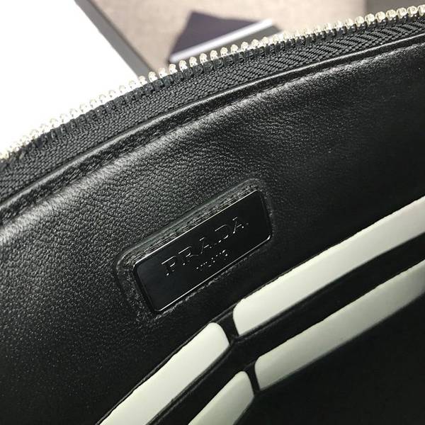 奢侈品頂級高仿包包prada男士手包2NG005黑色/紅白彩帶義大利頂級高仿包包十字紋牛皮ddprada-10685 8 奢侈品頂級高仿包包prada男士手包2NG005黑色/紅白彩帶義大利頂級高仿包包十字紋牛皮ddprada-10685