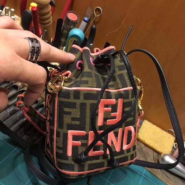 頂級高仿芬迪頂級頂級高仿包包包Fendi Mon Trésor 織布刺繡mini水桶包fendi-11621
