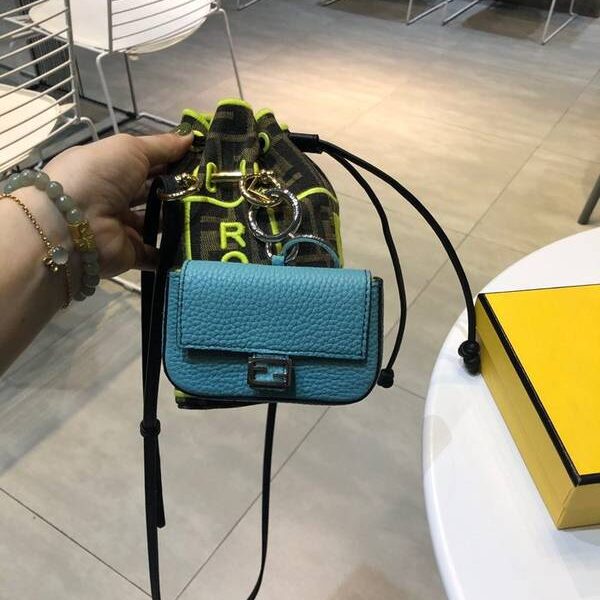 高仿包芬迪頂級頂級高仿包包包baguette mini法棍包進口牛皮翻蓋fendi-11672