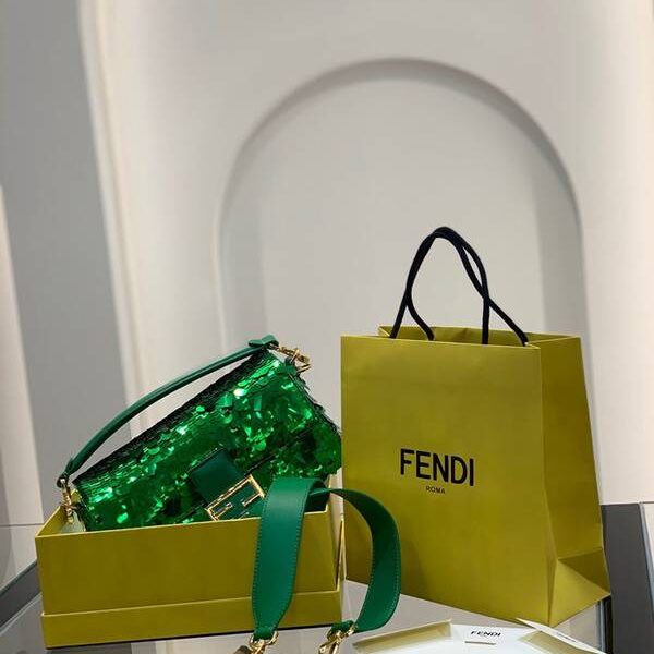 高仿包台灣芬迪頂級頂級高仿包包包法棍fendi-11831