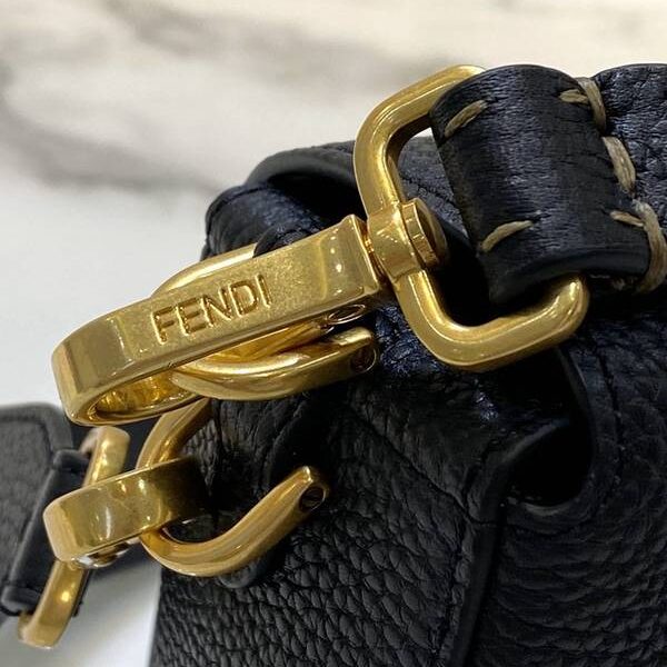 高仿芬迪頂級頂級高仿包包包Baguette荔枝紋fendi-11930