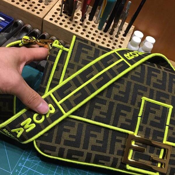 頂級頂級高仿包包包芬迪Fendi 5001 Baguette FF logo 老花系列fendi-11996