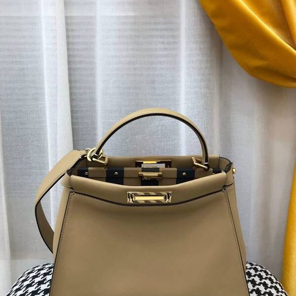 名牌高仿芬迪PEEKABOO小牛皮fendi-12181