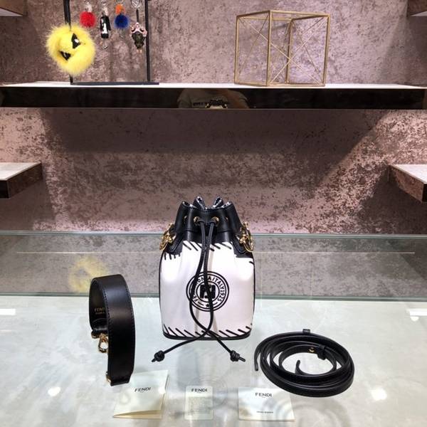 休閒頂級頂級高仿包包包芬迪FENDI Mon Tresor迷你水桶手袋fendi-12193