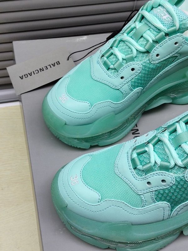 a貨鞋 巴黎世家Balenciaga TriPle S 巴黎氣墊 “新淺綠” 6 a貨鞋 巴黎世家Balenciaga TriPle S 巴黎氣墊 “新淺綠”