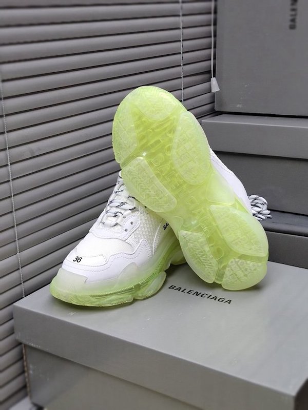 超A鞋 巴黎世家Balenciaga TriPle S 巴黎氣墊 “白加綠” 4 超A鞋 巴黎世家Balenciaga TriPle S 巴黎氣墊 “白加綠”