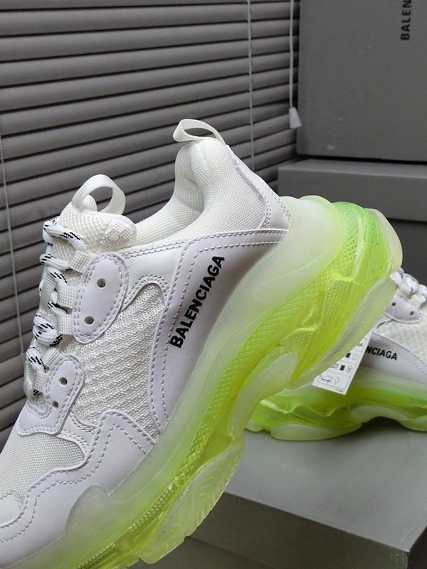 超A鞋 巴黎世家Balenciaga TriPle S 巴黎氣墊 “白加綠” 8 超A鞋 巴黎世家Balenciaga TriPle S 巴黎氣墊 “白加綠”