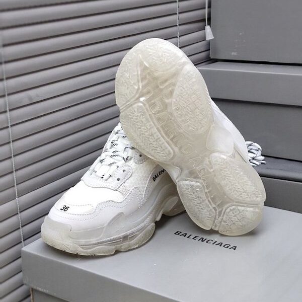 高仿鞋 Balenciaga TriPle S 巴黎氣墊 “白色” 12 高仿鞋 Balenciaga TriPle S 巴黎氣墊 “白色”