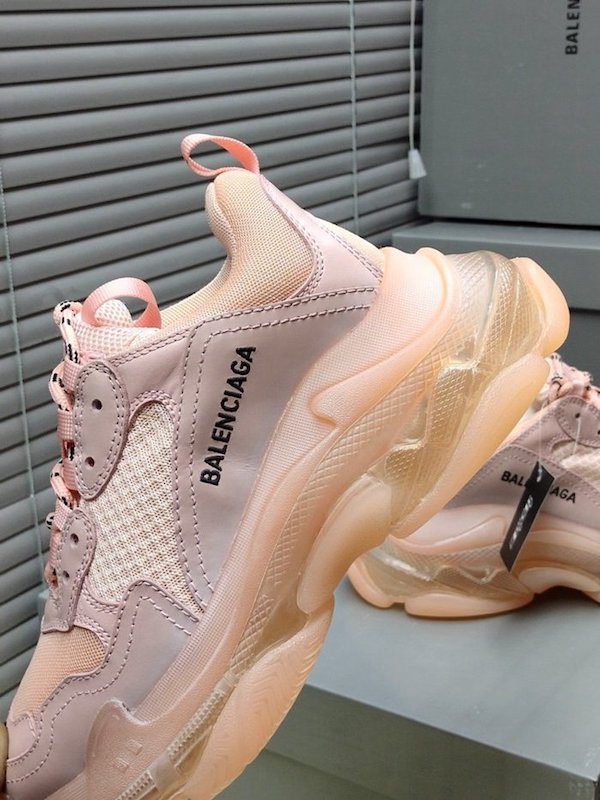 巴黎世家Balenciaga TriPle S 假鞋“粉色” 6 巴黎世家Balenciaga TriPle S 假鞋“粉色”