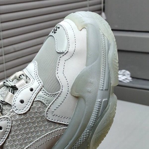 精仿鞋 巴黎世家Balenciaga TriPle S“灰色”