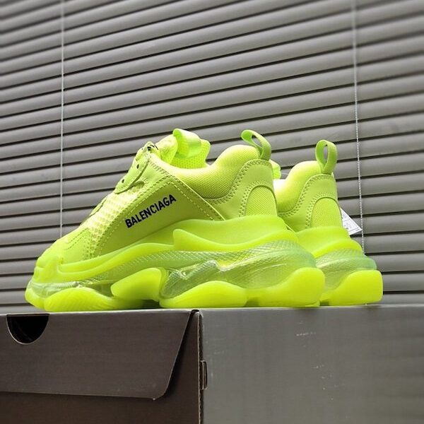 頂級高仿鞋推薦 巴黎世家Balenciaga TriPle S 巴黎氣墊 “螢光黃”