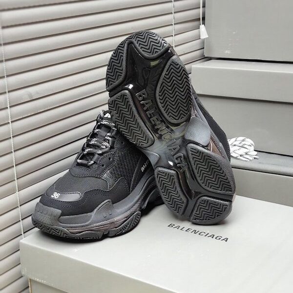高仿巴黎世家Balenciaga TriPle S 巴黎氣墊 “經典黑”氣墊TPU組合軟底 12 高仿巴黎世家Balenciaga TriPle S 巴黎氣墊 “經典黑”氣墊TPU組合軟底
