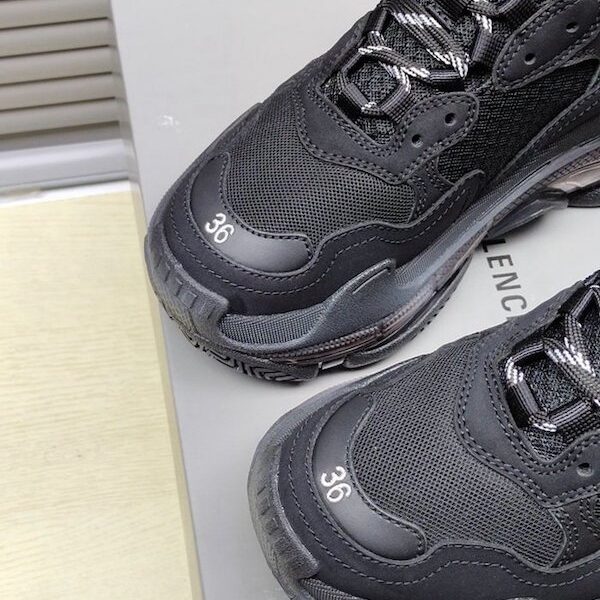 高仿巴黎世家Balenciaga TriPle S 巴黎氣墊 “經典黑”氣墊TPU組合軟底 14 高仿巴黎世家Balenciaga TriPle S 巴黎氣墊 “經典黑”氣墊TPU組合軟底