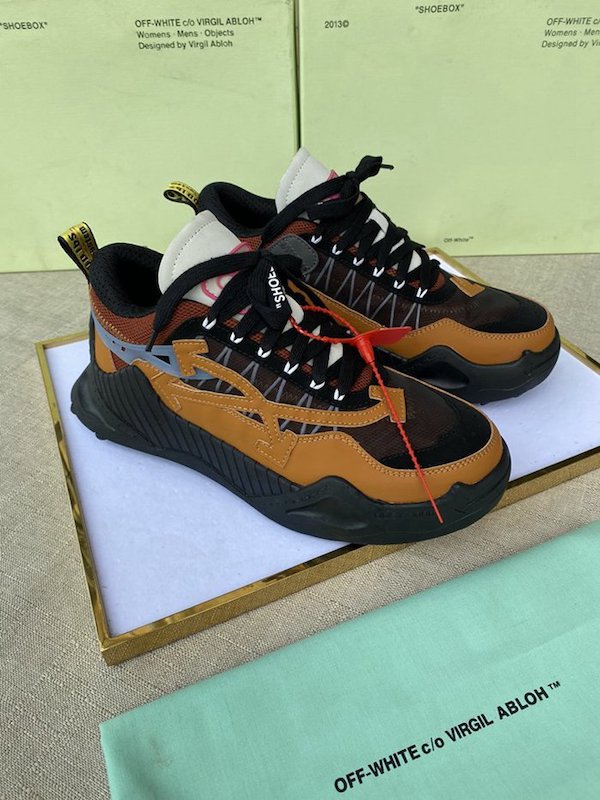 高仿off white 潮牌情侶款 2 高仿off white 潮牌情侶款