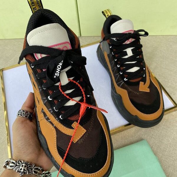 高仿off white 潮牌情侶款 13 高仿off white 潮牌情侶款