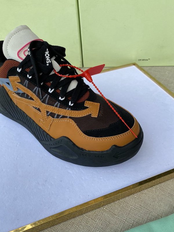 高仿off white 潮牌情侶款 7 高仿off white 潮牌情侶款