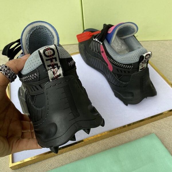 精仿off white 新款情侶款_老爹鞋潮牌 17 精仿off white 新款情侶款_老爹鞋潮牌