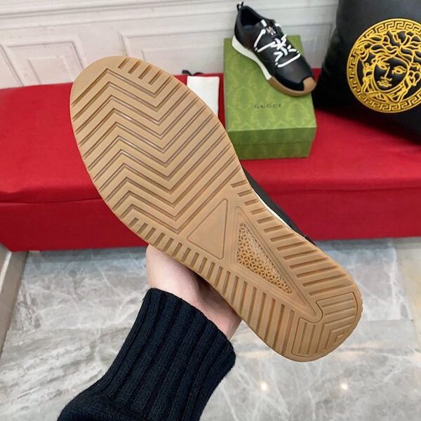 高仿Gucci 新款男士高幫休閒鞋