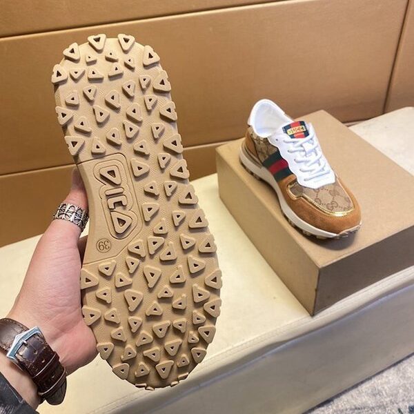 莆田高仿 gucci 獨特現代風運動鞋