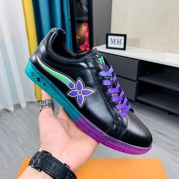 精仿 Louis Vuitton 新款頭層牛皮休閒鞋