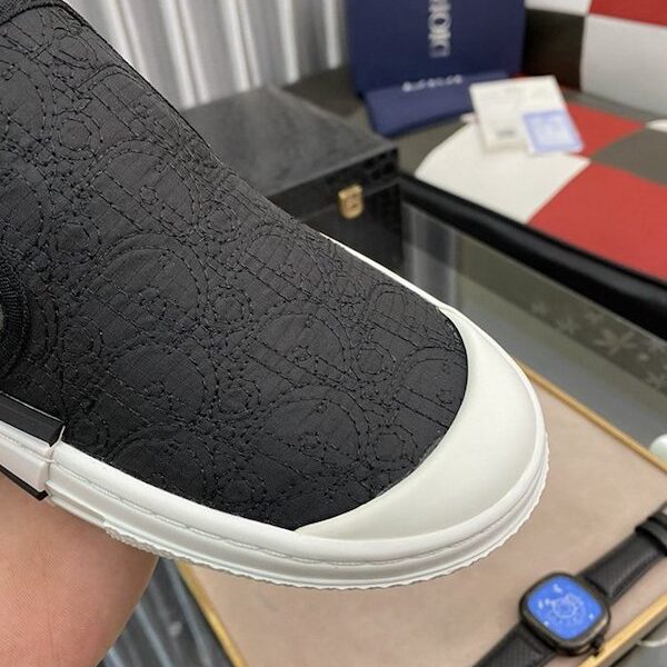 超A迪奧休閒鞋