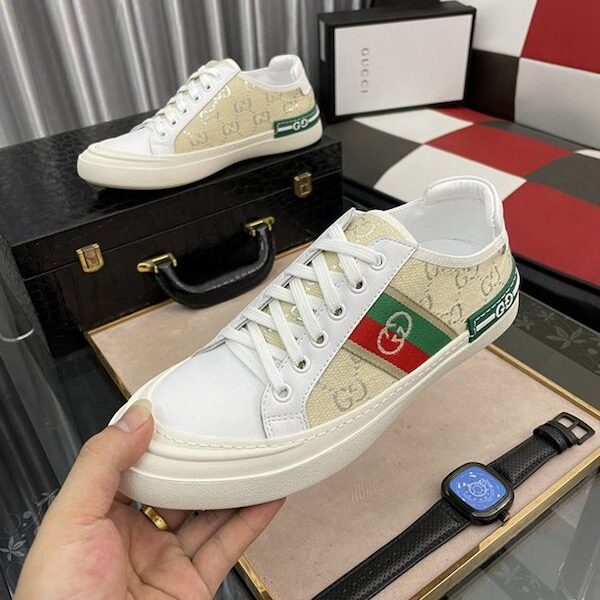 頂級高仿GUCCI古奇休閒鞋 經典百搭款