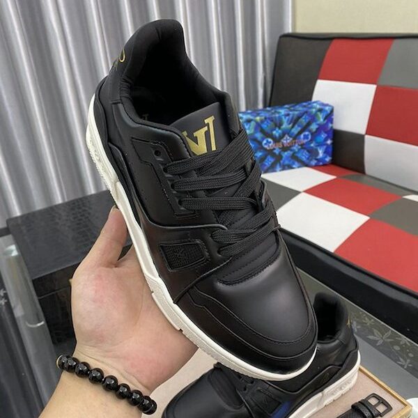 1:1頂級精仿 LV路易威登男士休閒鞋