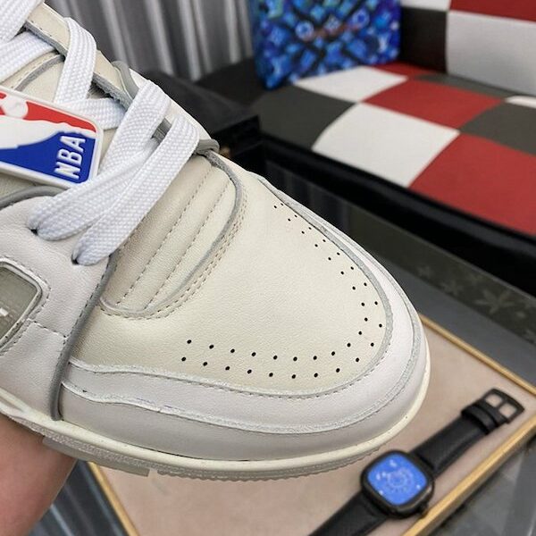 1:1精仿專櫃品質 LV路易威登男士休閒鞋 14 1:1精仿專櫃品質 LV路易威登男士休閒鞋
