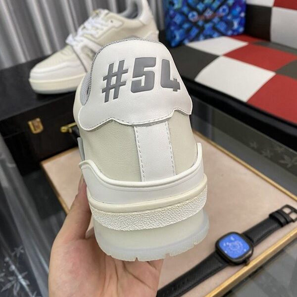 1:1精仿專櫃品質 LV路易威登男士休閒鞋 16 1:1精仿專櫃品質 LV路易威登男士休閒鞋