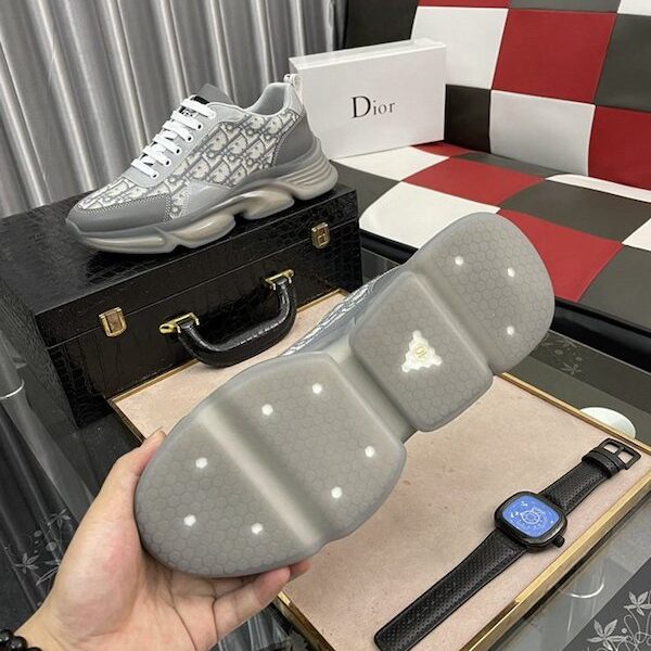 1:1精仿專櫃品質 Dior迪奧2022款低幫潮流男鞋 17 1:1精仿專櫃品質 Dior迪奧2022款低幫潮流男鞋