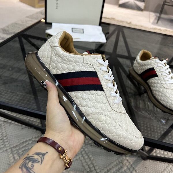 1:1頂級精仿 gucci爆款男士運動板鞋 13 1:1頂級精仿 gucci爆款男士運動板鞋