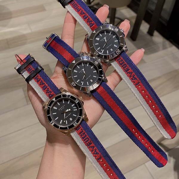 手表復刻古馳Gucci dive系列經典雙拼紅綠條紋尼龍布帶款