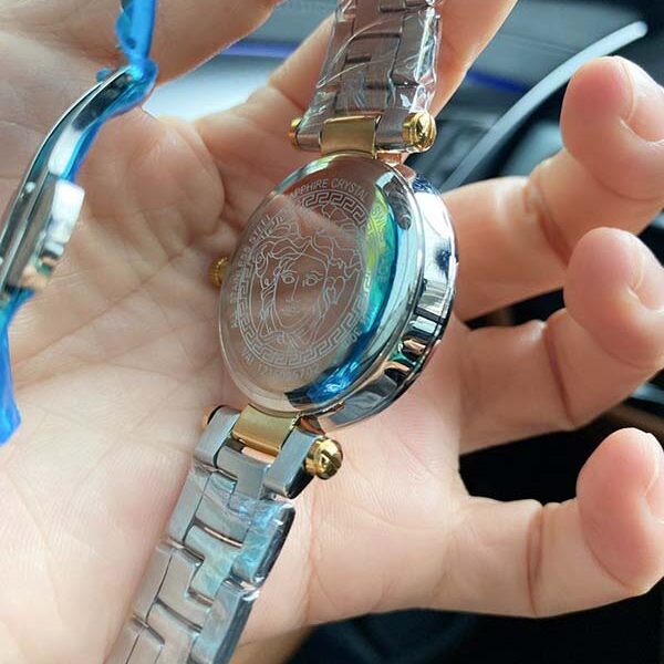精仿手表範思哲官網主打款精鋼拉絲紋理與表面交相呼應，美輪美奐