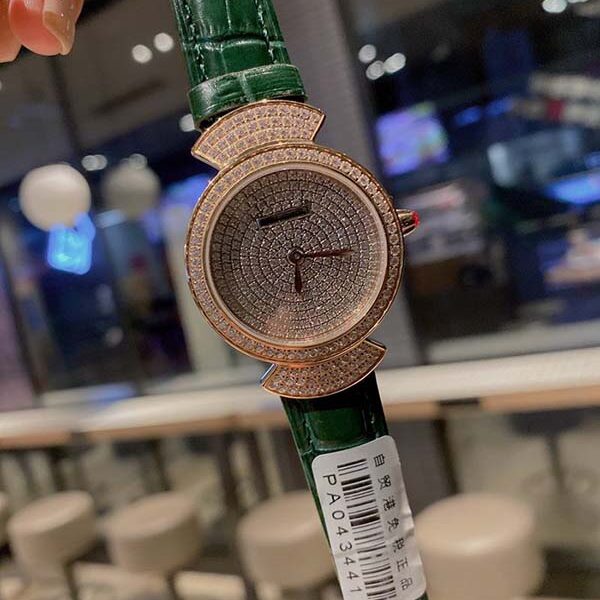腕表1：1BVLGARI【寶格麗】LVCEA系列新款女士腕表瑞士石英機芯