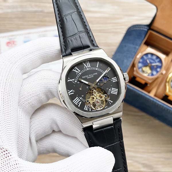 高仿假錶百達翡麗 Patek Philippe精品男士腕表，大飛輪搭載月相設計