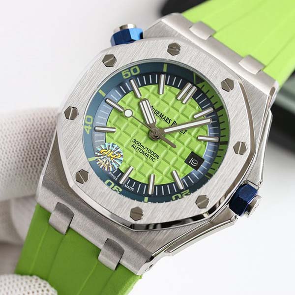 精仿名牌Audemars Piguet 15710ST.OO.A002CA.01皇家橡樹離岸型 男士機械腕表 4 精仿名牌Audemars Piguet 15710ST.OO.A002CA.01皇家橡樹離岸型 男士機械腕表