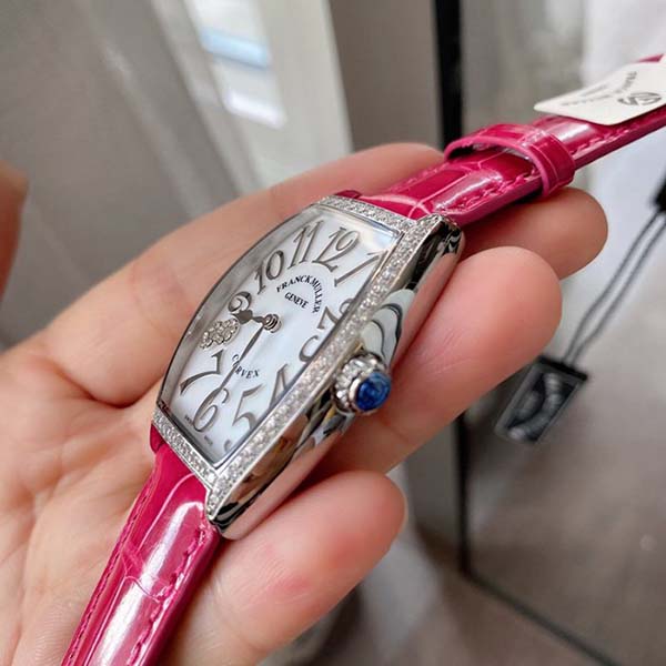 高仿精品法蘭克穆勒 酒桶型女士石英腕表 CINTREE CURVEX系列 5 高仿精品法蘭克穆勒 酒桶型女士石英腕表 CINTREE CURVEX系列