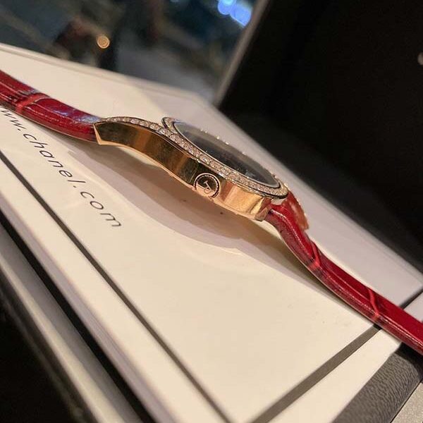精仿名牌伯爵全新Limelight Gala系列原裝進口瑞士石英機芯 15 精仿名牌伯爵全新Limelight Gala系列原裝進口瑞士石英機芯